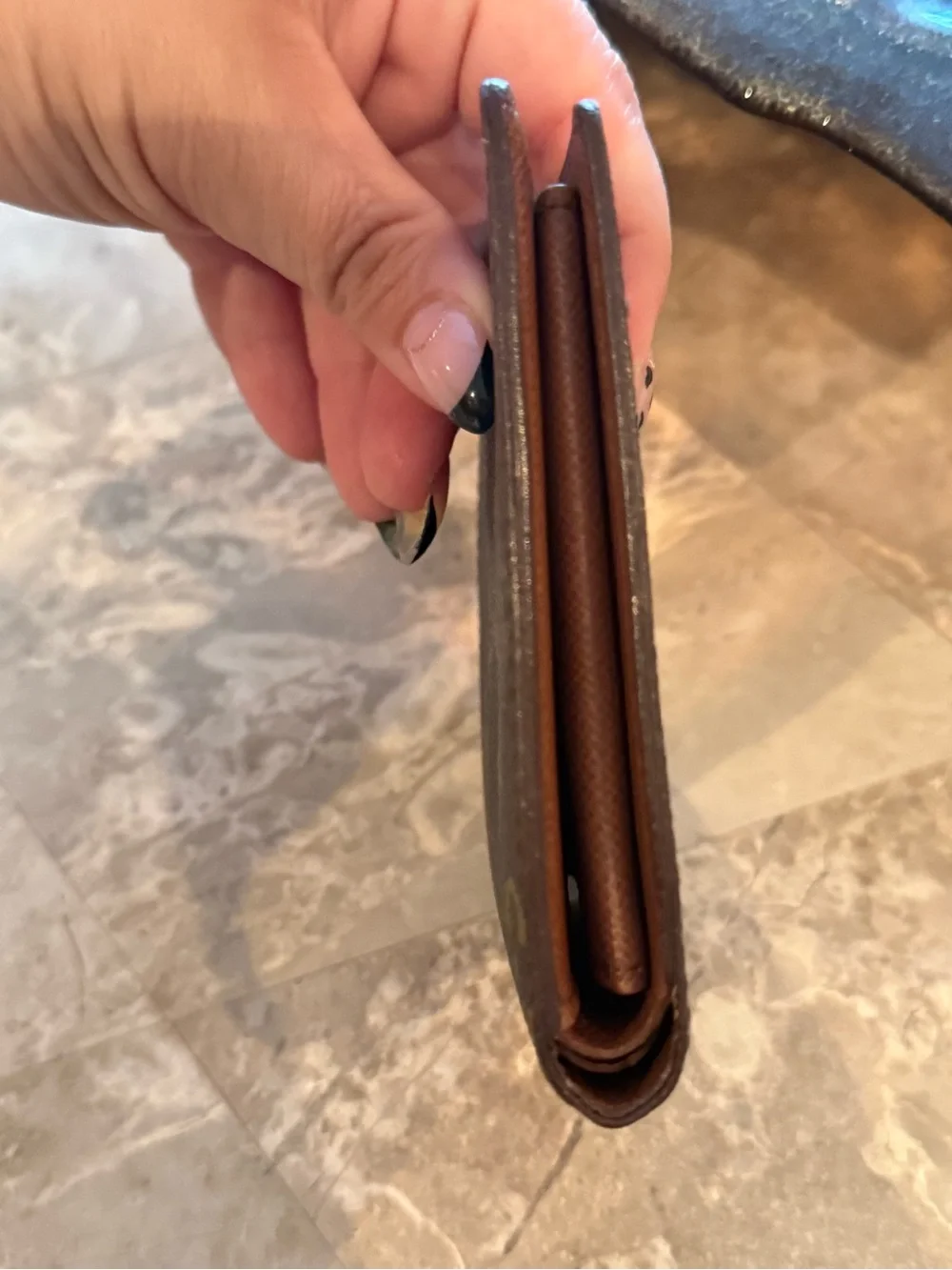 LOUIS VUITTON Monogram Marco Bifold Wallet - Picture 4 of 11